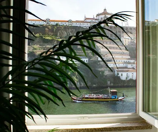 Apartamento Red House By The River *