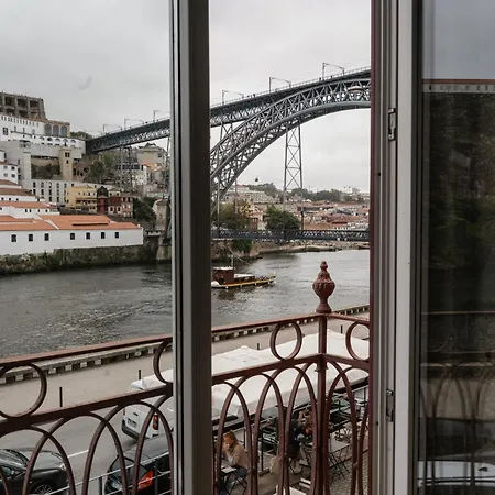 Red House By The River Appartement Porto