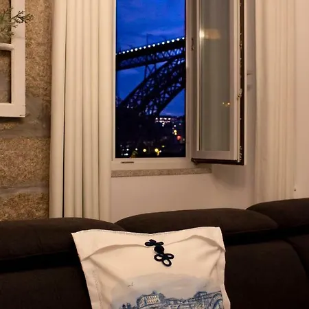 Appartement Red House By The River