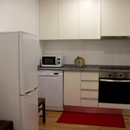 Red House By The River * Porto