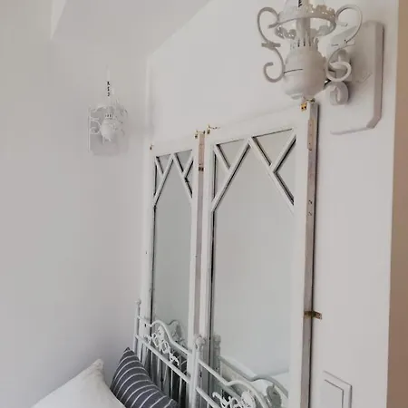 Apartman Red House By The River