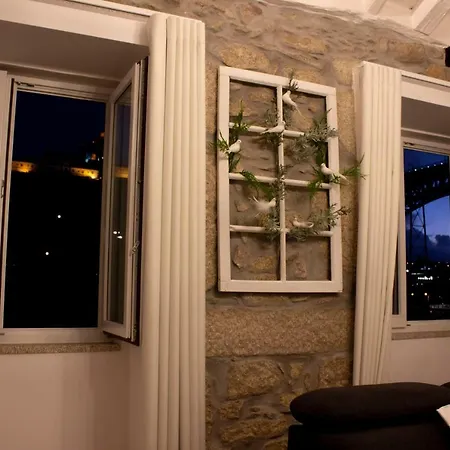 Apartman Red House By The River